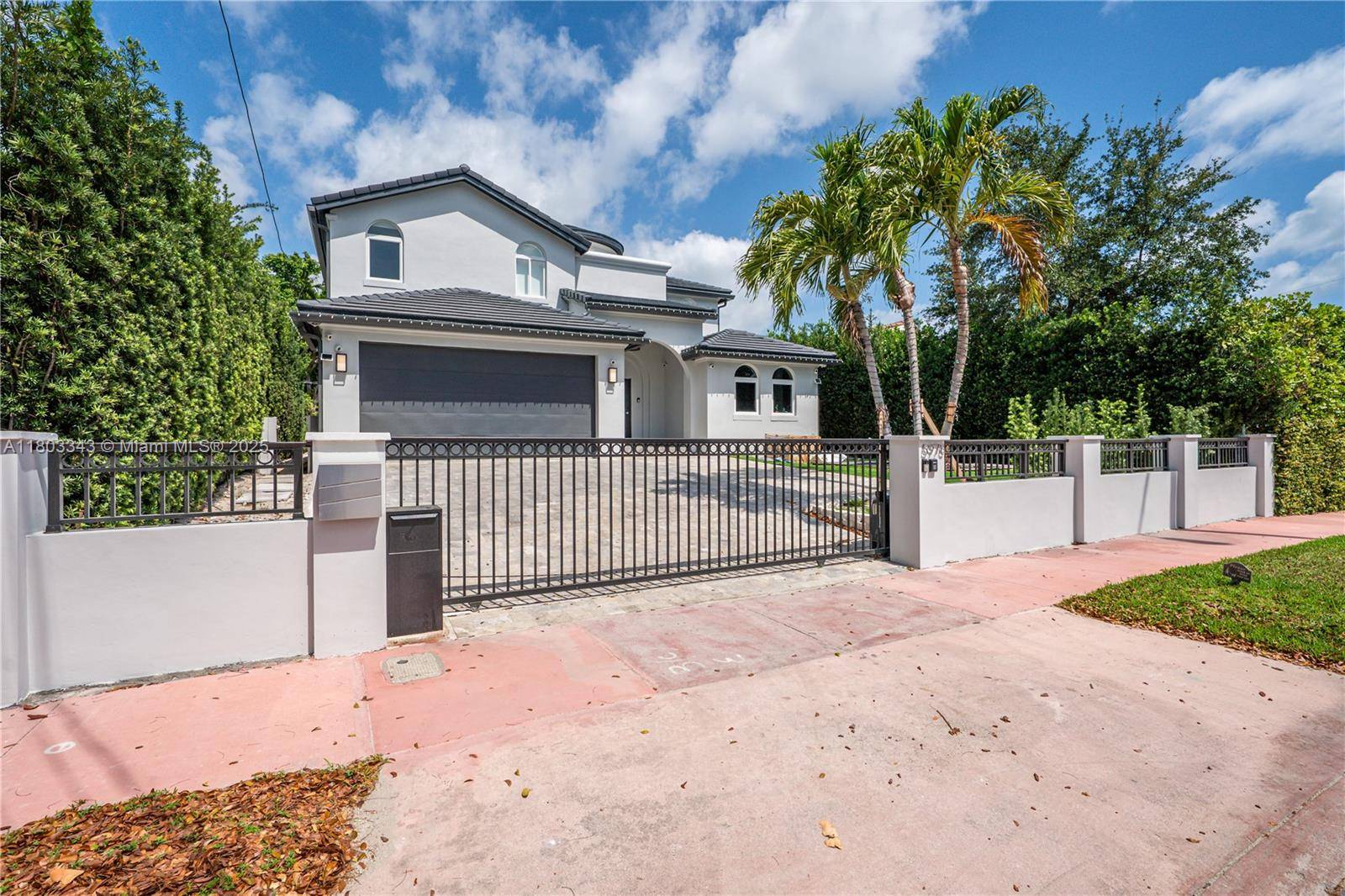 Miami Beach, FL 33140,5978 Alton Rd