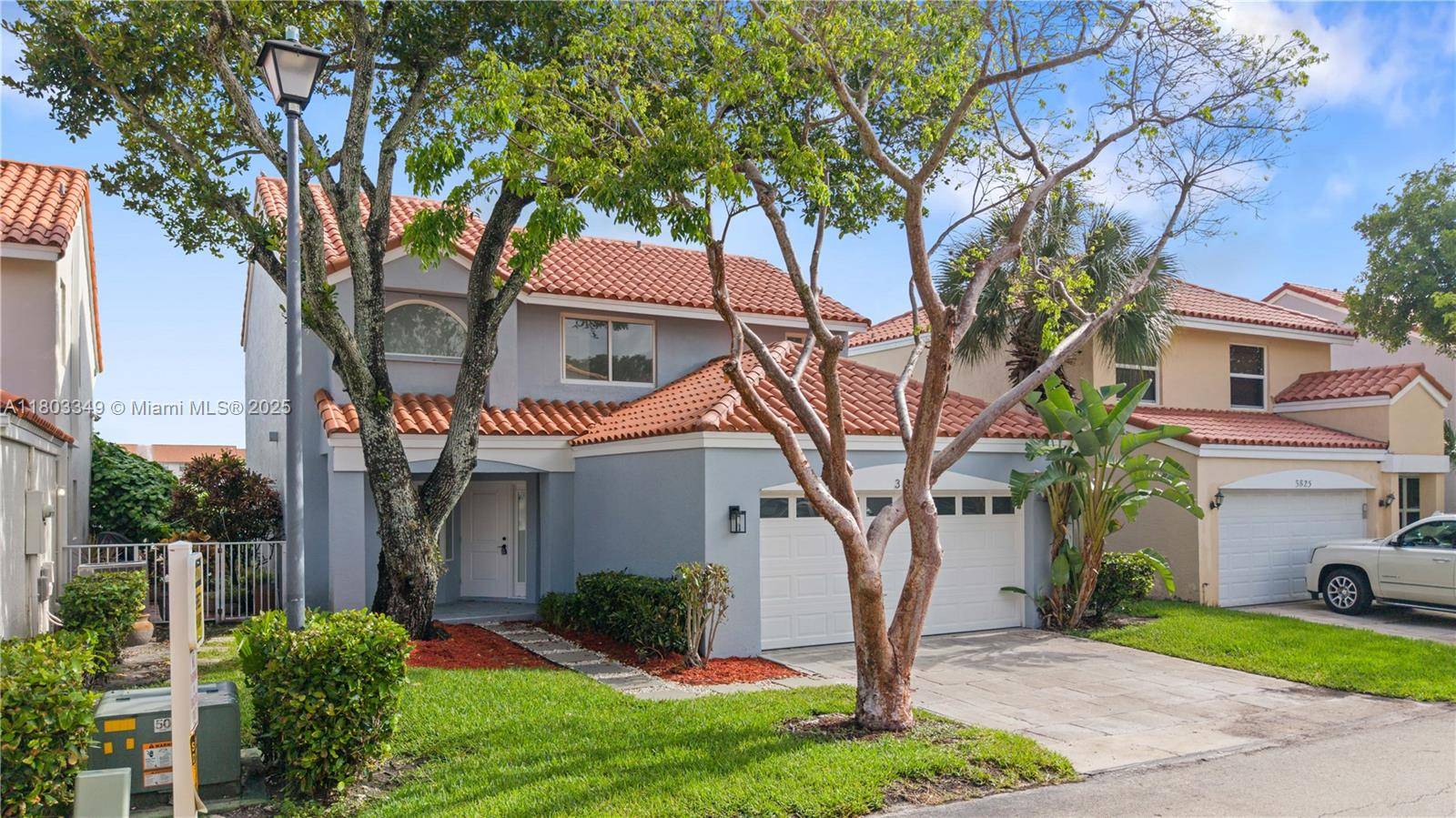 Hollywood, FL 33021,3835 Lombardy St