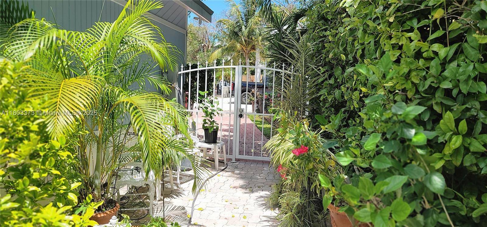 Tavernier, FL 33070,106 Gardenia Ave