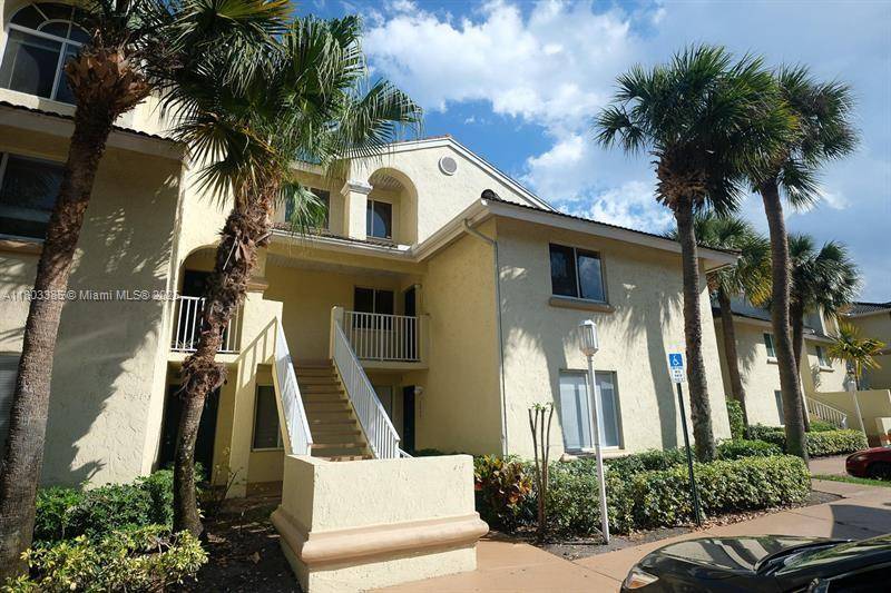 West Palm Beach, FL 33409,16104 Glenmoor Dr #16104