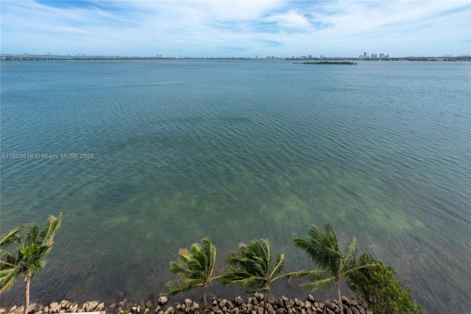 Miami, FL 33137,700 NE 26th ter #903
