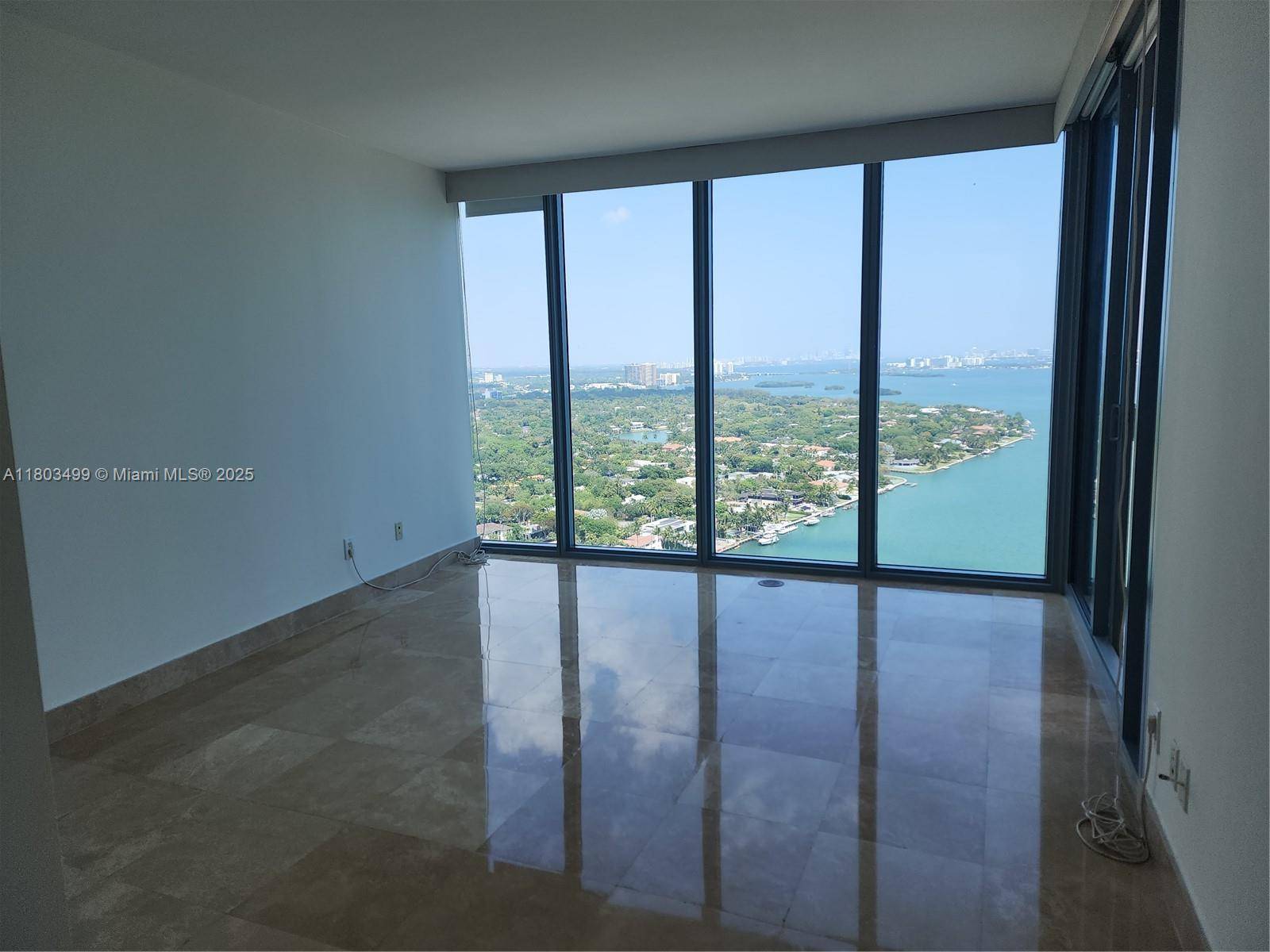 Miami, FL 33137,601 NE 36th St #3210