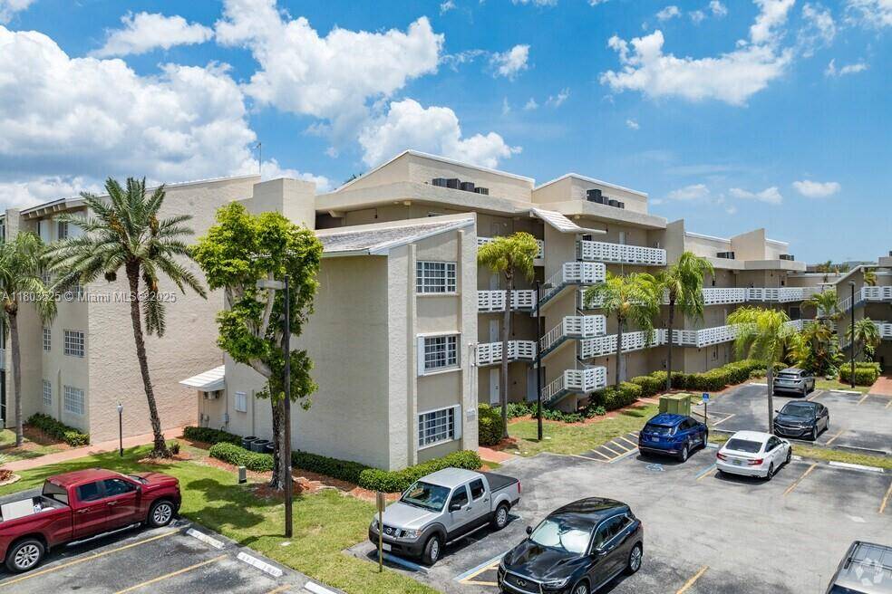 Cutler Bay, FL 33189,21121 SW 85th Ave #212