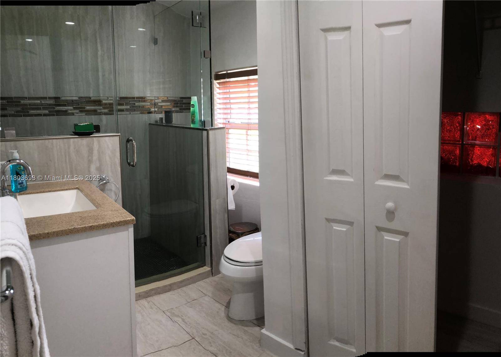 Miami Springs, FL 33166,625 East Dr #625