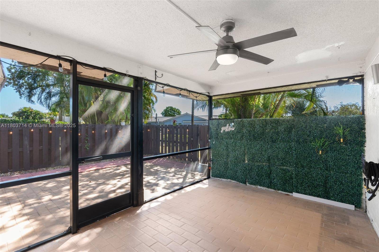 Coral Springs, FL 33065,2622 NW 99th Ave