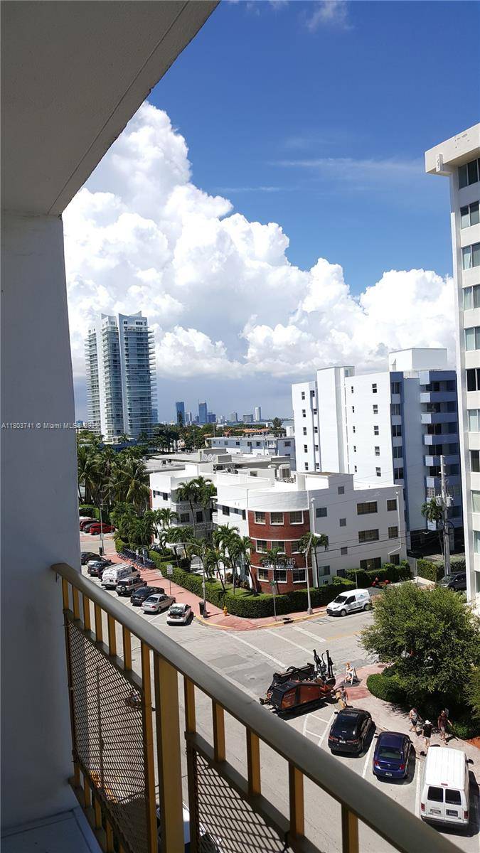 Miami Beach, FL 33139,1340 Lincoln Rd #706
