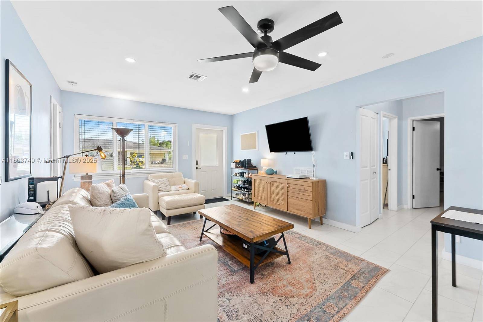 Fort Lauderdale, FL 33315,908 Citrus Isle