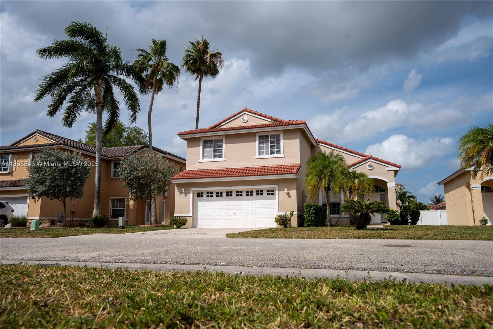 Pembroke Pines, FL 33029,19121 NW 12th St