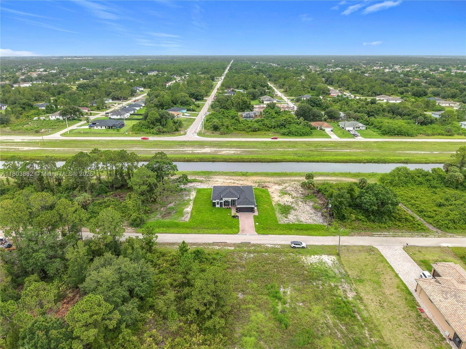 Lehigh Acres, FL 33972,1713 N Lee Ave