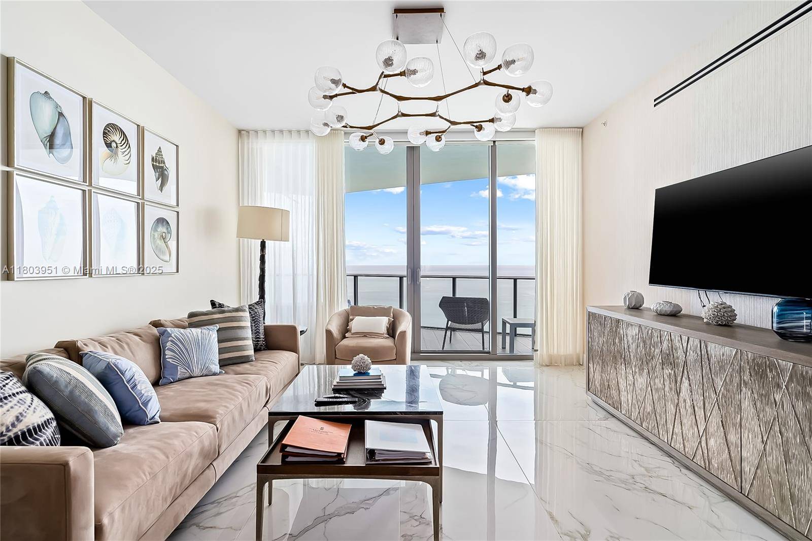 Sunny Isles Beach, FL 33160,15701 Collins Ave #4603