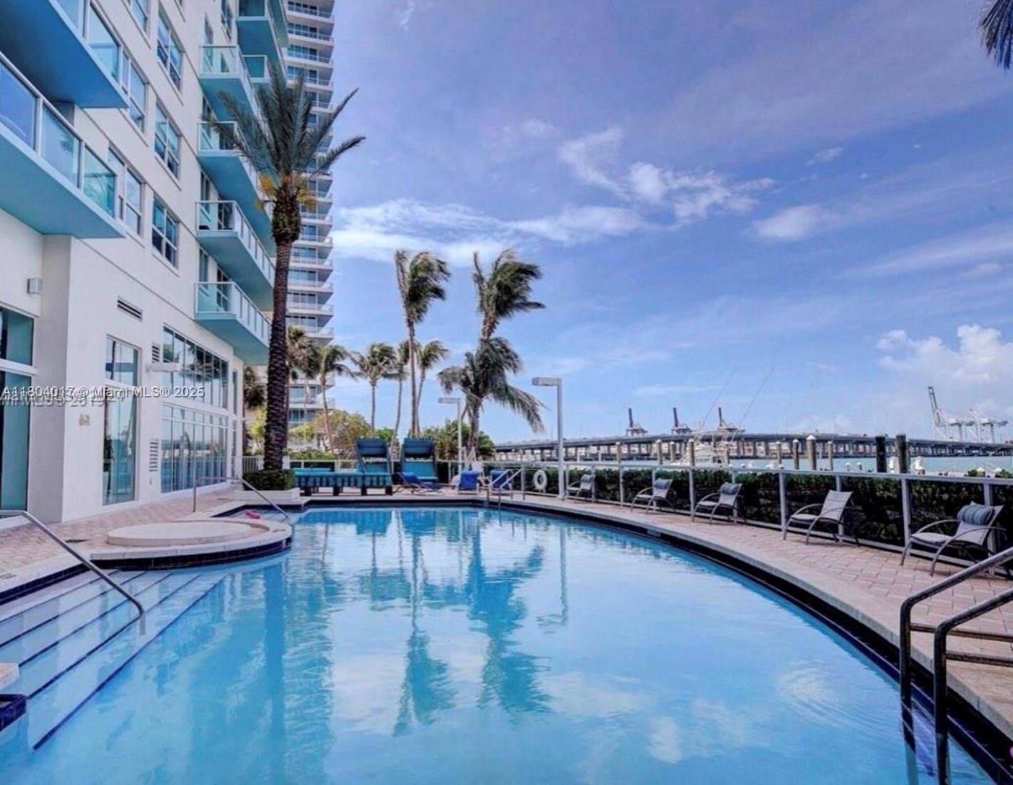 Miami Beach, FL 33139,650 West Ave #1206