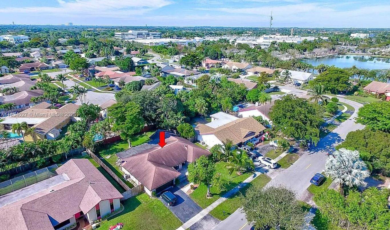 Plantation, FL 33322,1281 NW 76th Ave