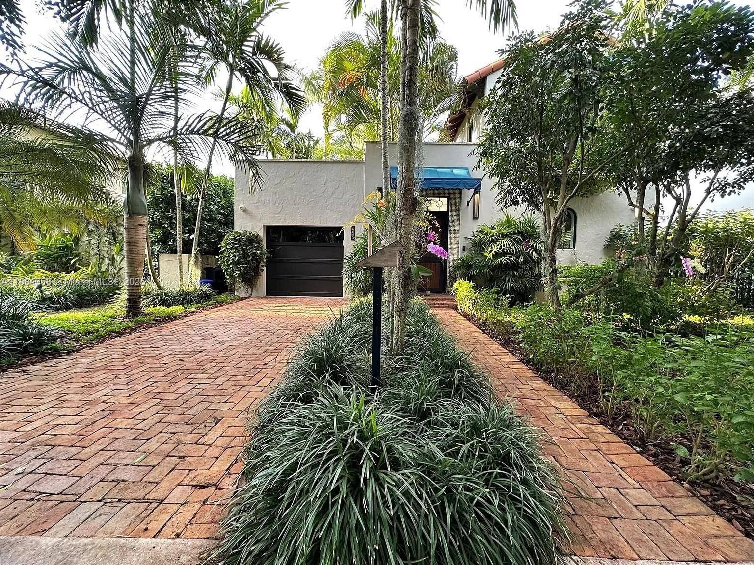 Coral Gables, FL 33146,455 Amalfi Ave