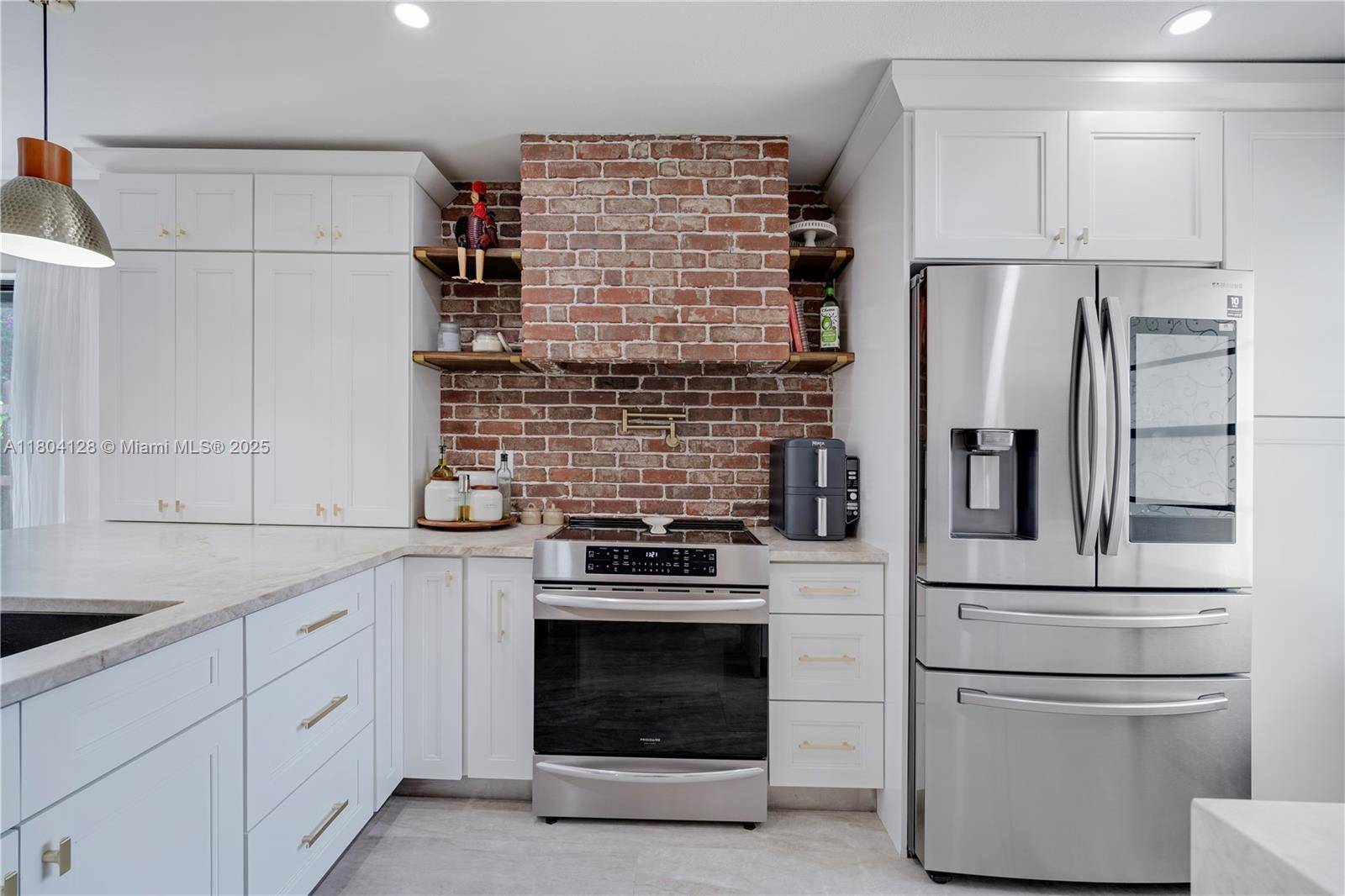 Boca Raton, FL 33433,21830 Cypress Cir #27E