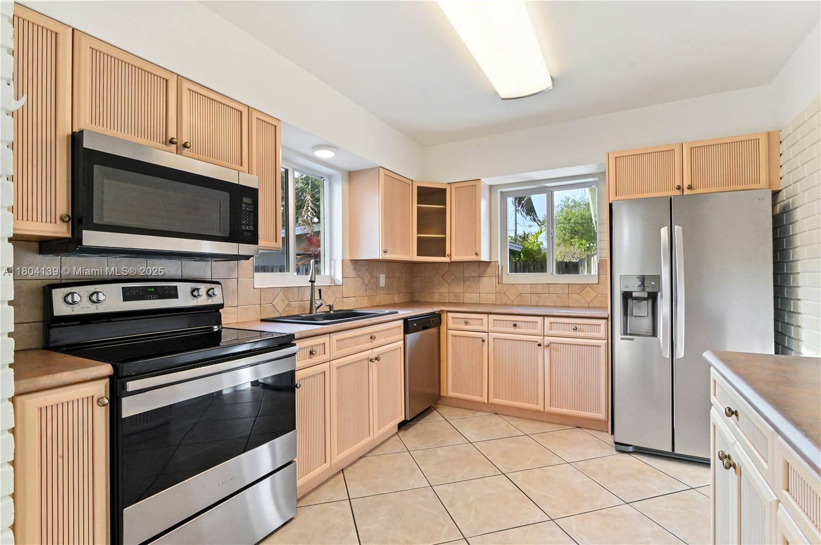 Wilton Manors, FL 33334,2821 NE 15th Ter