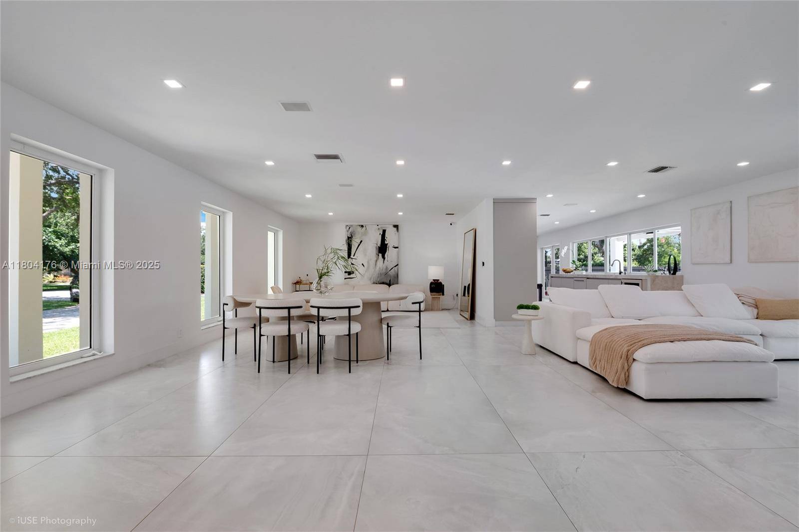 Palmetto Bay, FL 33157,7843 SW 166th St