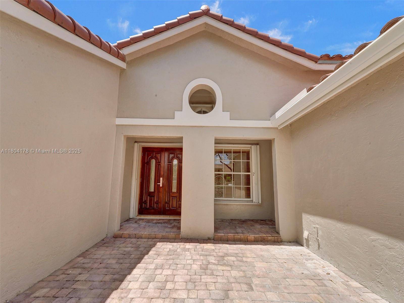 Hialeah, FL 33018,8913 NW 194th Ter