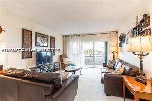 Hallandale Beach, FL 33009,1980 S Ocean Dr #2B