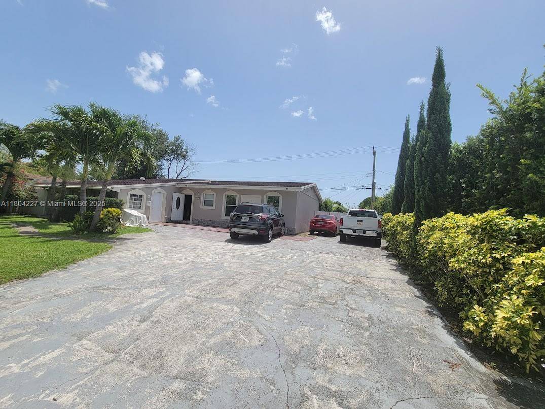Miami Gardens, FL 33056,18125 NW 17th Ave