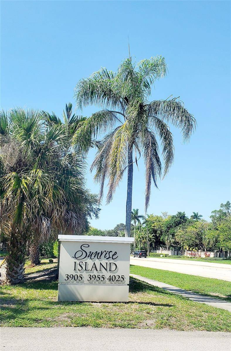 Sunrise, FL 33351,3905 N Nob Hill Rd #510