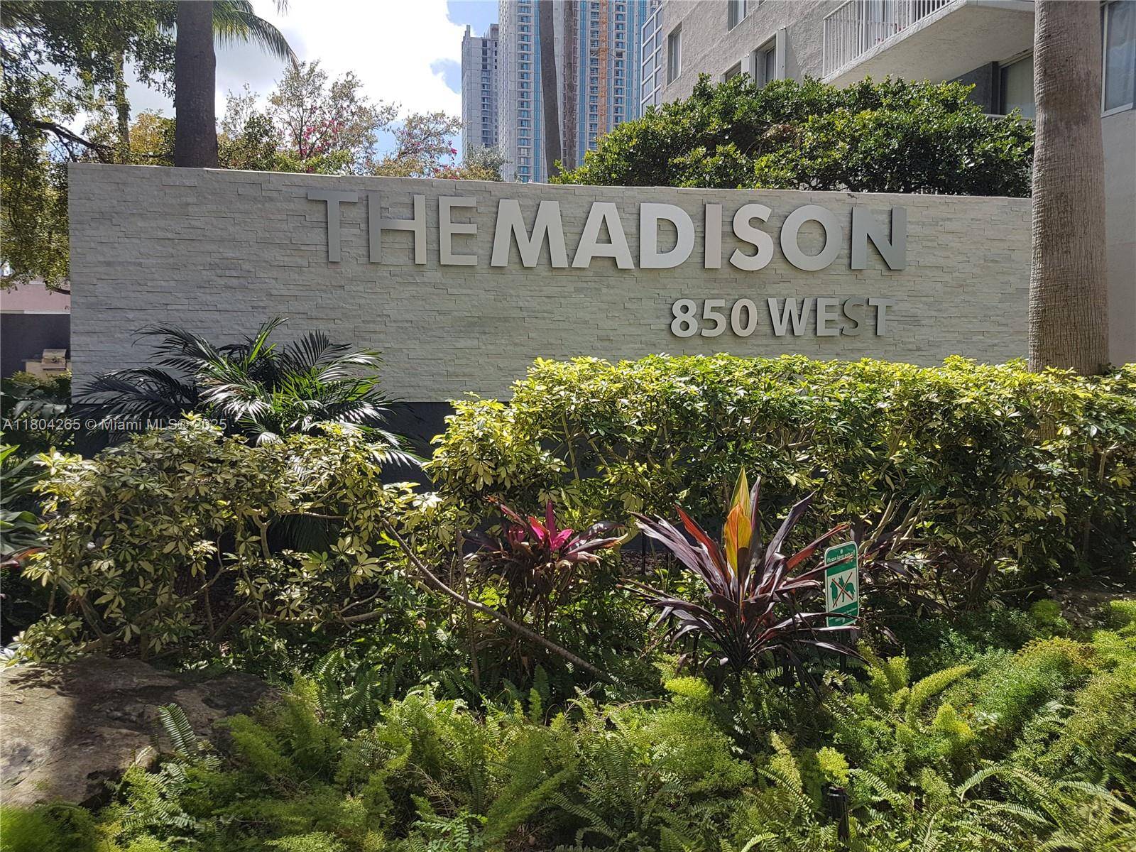 Miami, FL 33136,850 N Miami Ave #W-1104