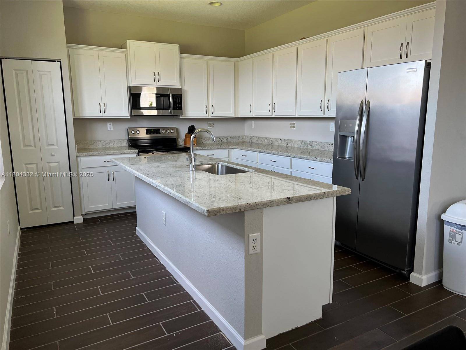 Homestead, FL 33032,27921 SW 134th Ct