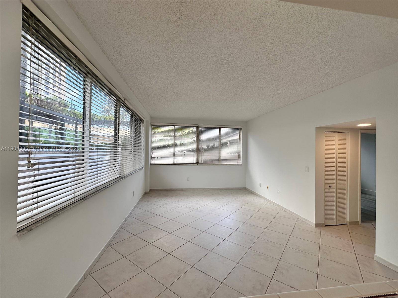 Miami, FL 33131,540 Brickell Key Dr #302
