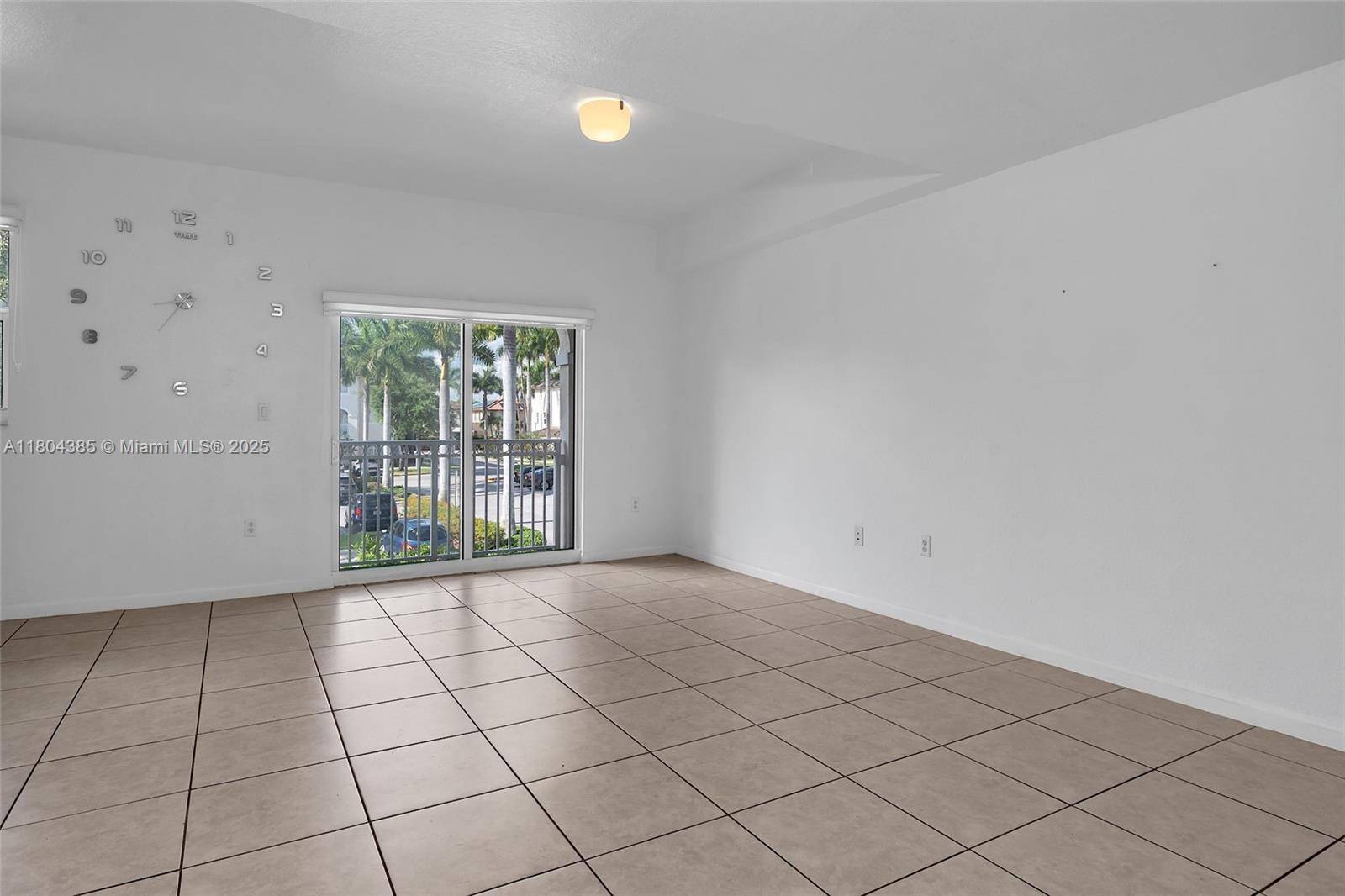 Doral, FL 33178,11403 NW 89th St #203