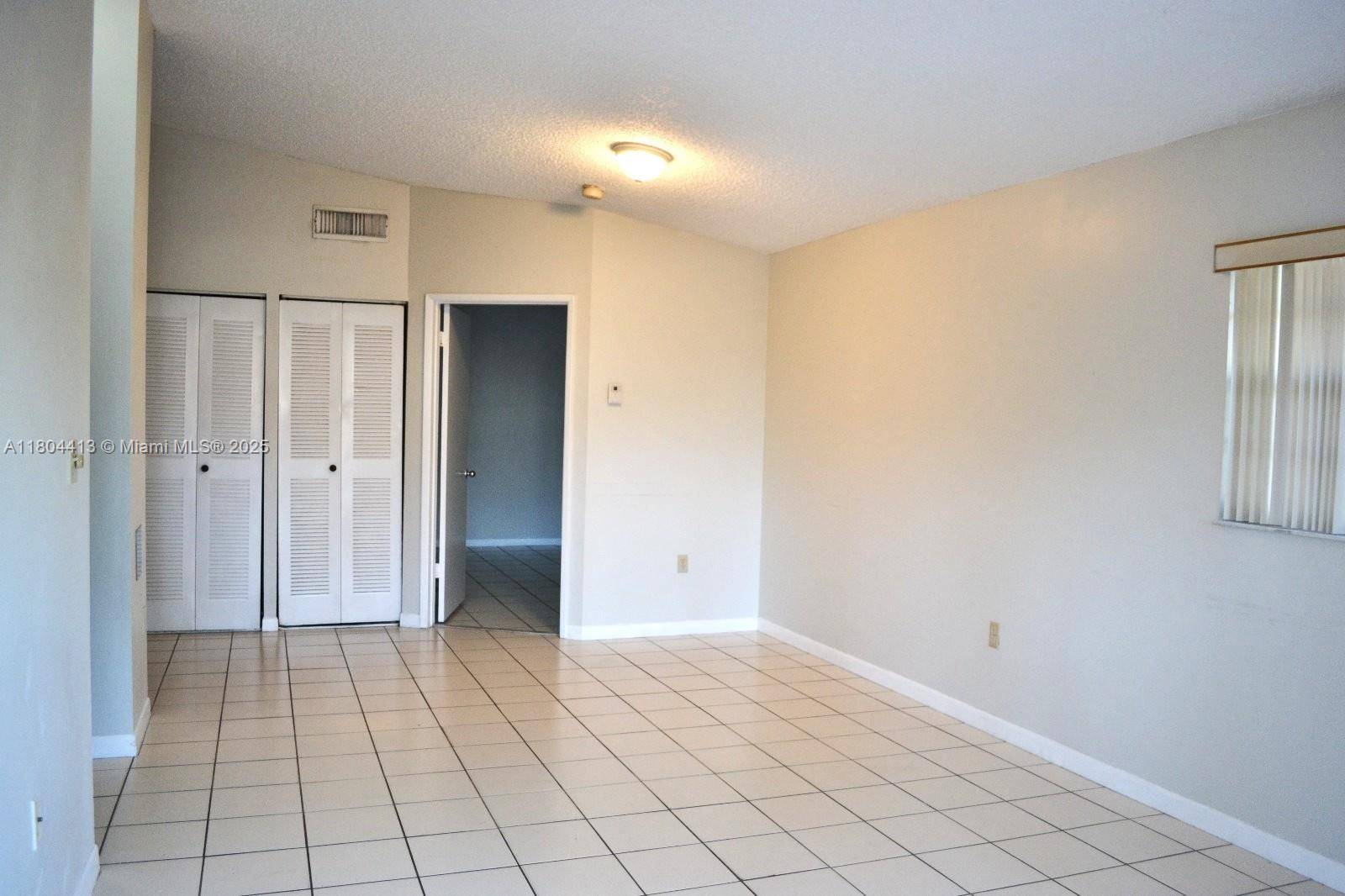 Miami, FL 33193,15385 SW 76th Ter #203