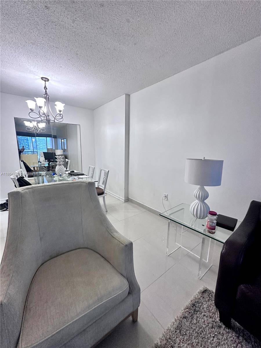 Sunny Isles Beach, FL 33160,400 Kings Point Dr #1112