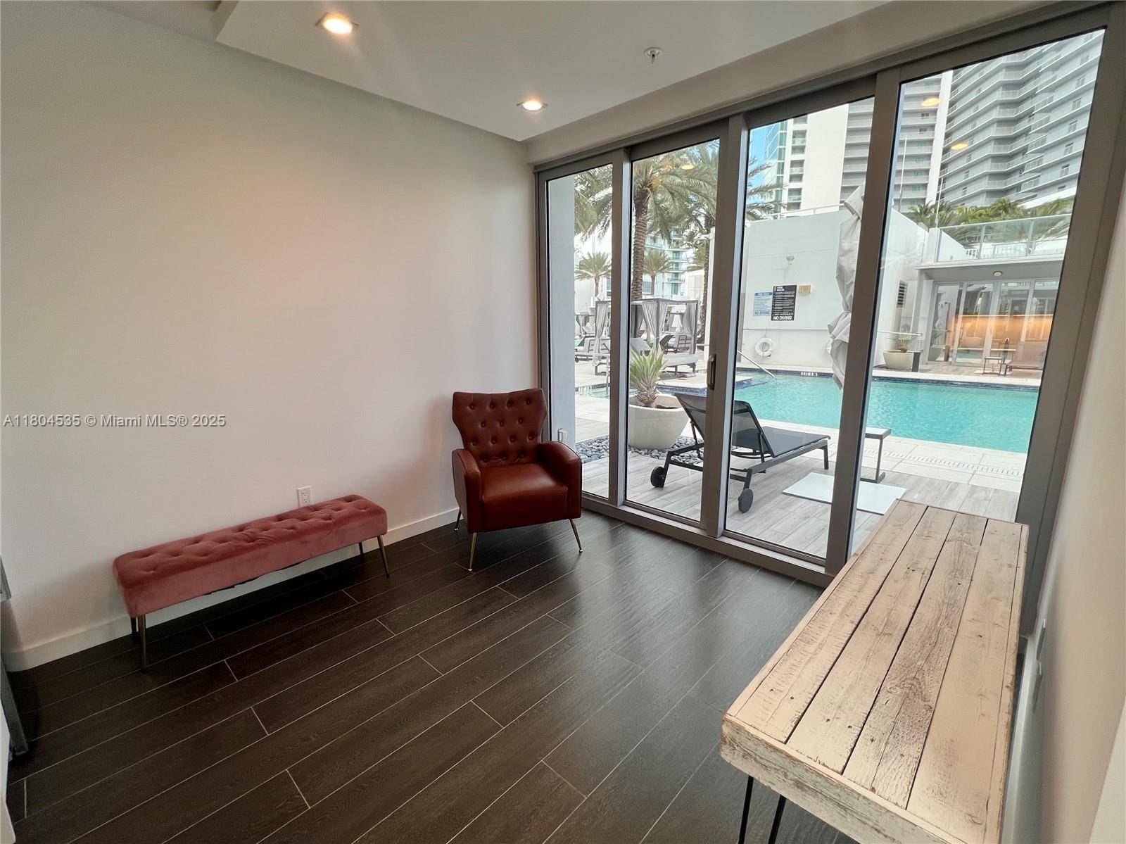 Miami, FL 33132,851 NE 1st Ave #CABANA PB23