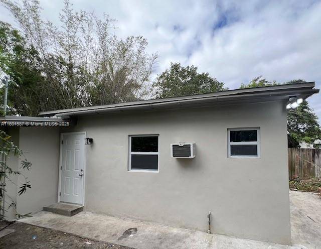 Fort Lauderdale, FL 33304,Address not disclosed