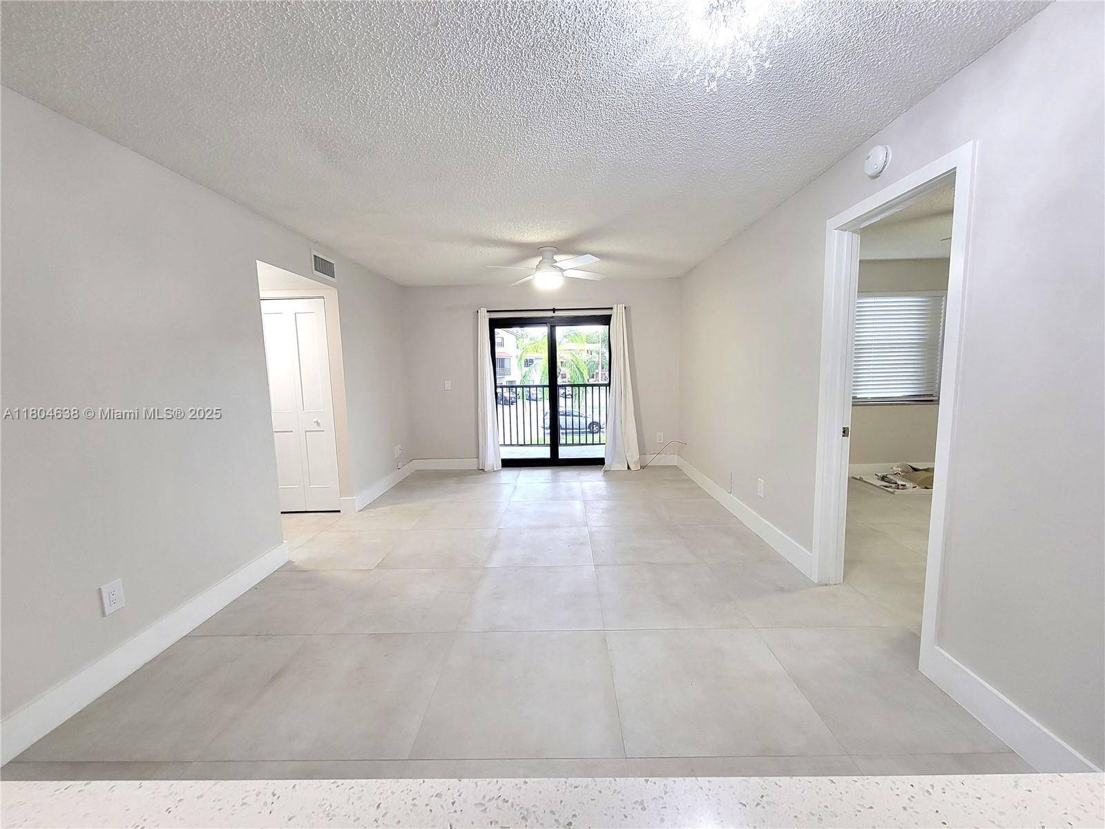 Miami, FL 33196,9728 Hammocks Blvd #0