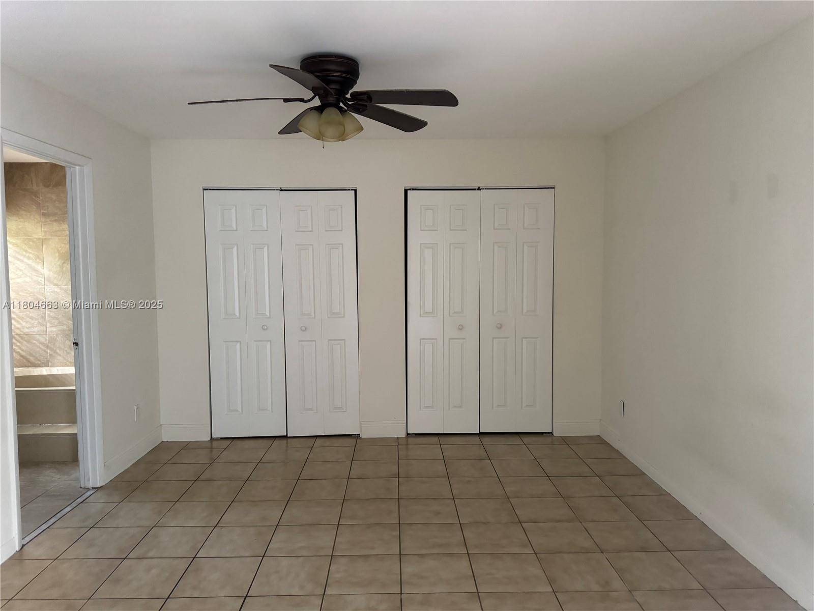 West Palm Beach, FL 33401,637 Executive Center Dr #N103