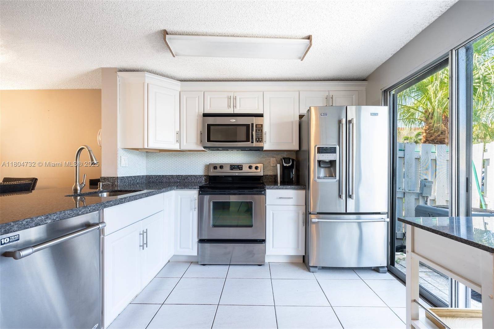 Pompano Beach, FL 33062,2683 NE 15th St #2683
