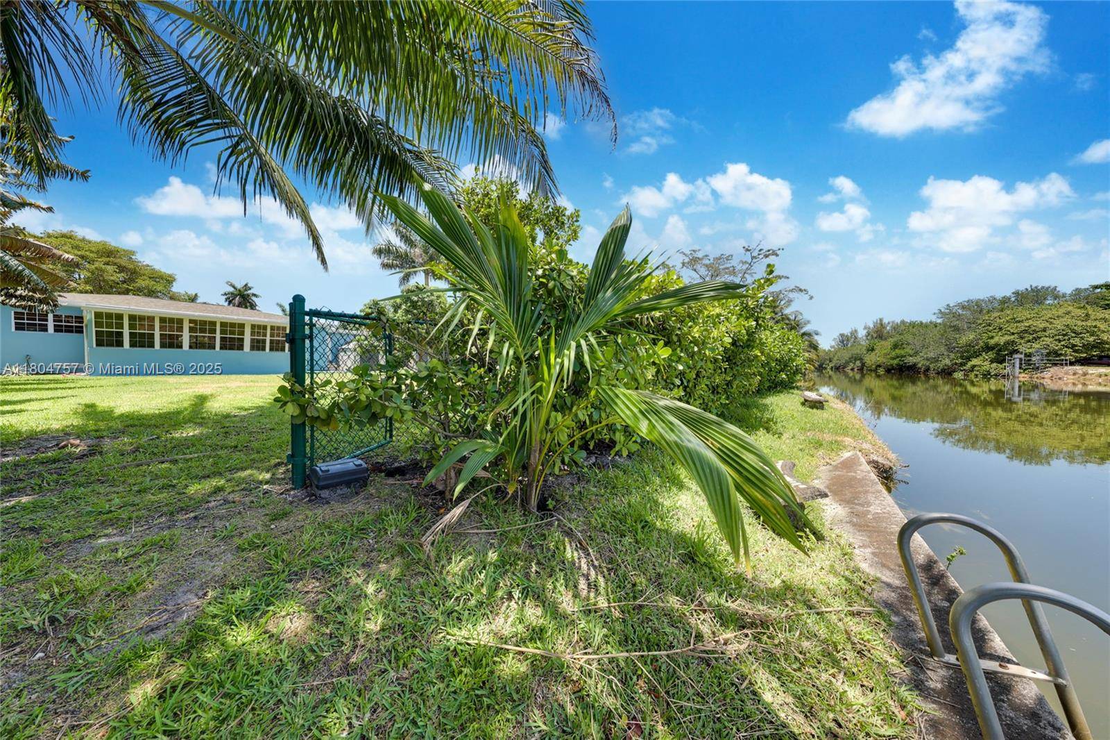 Miami, FL 33161,13521 S Biscayne River Rd
