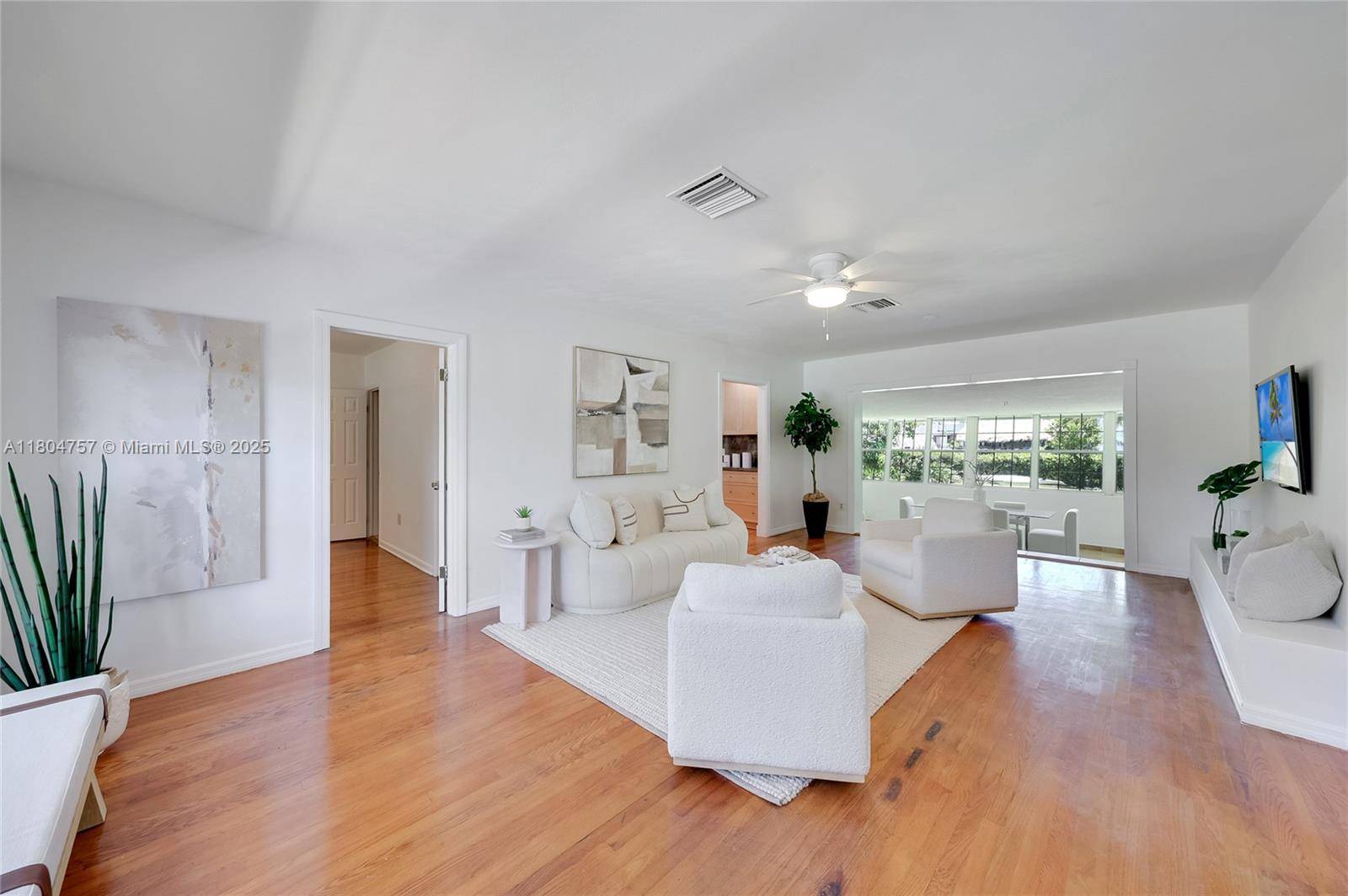 Miami, FL 33161,13521 S Biscayne River Rd