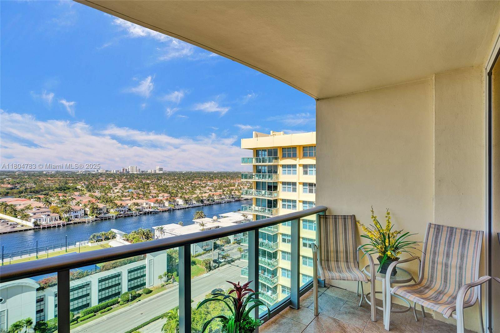 Hollywood, FL 33019,2501 S Ocean Dr #1628 (Available NOW)