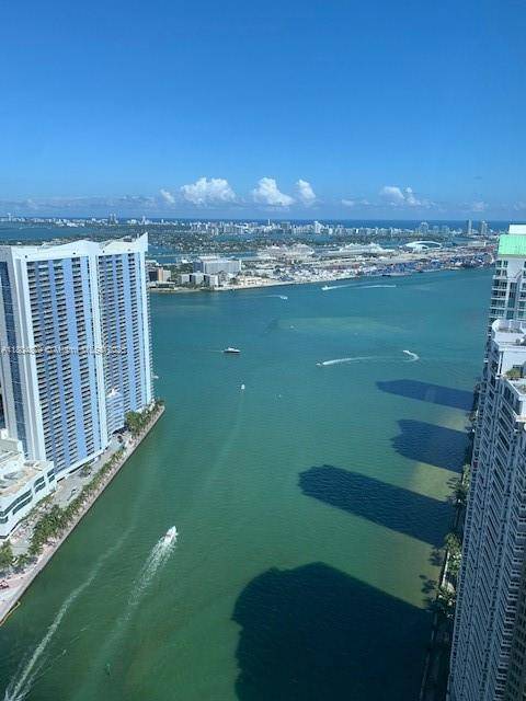 Miami, FL 33131,465 Brickell Ave #4902