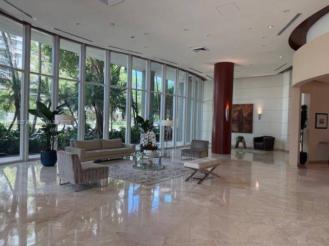 Miami, FL 33129,2475 Brickell Ave #1206