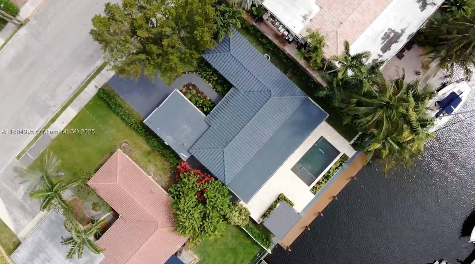 Fort Lauderdale, FL 33315,1112 Mandarin Isle