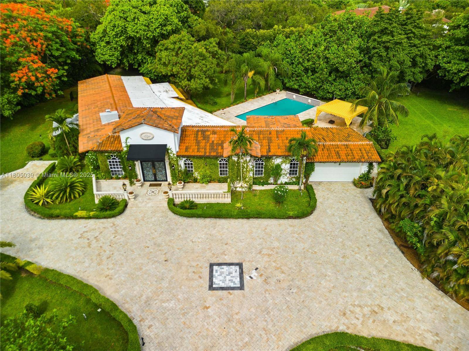Pinecrest, FL 33156,12300 Old Cutler Rd