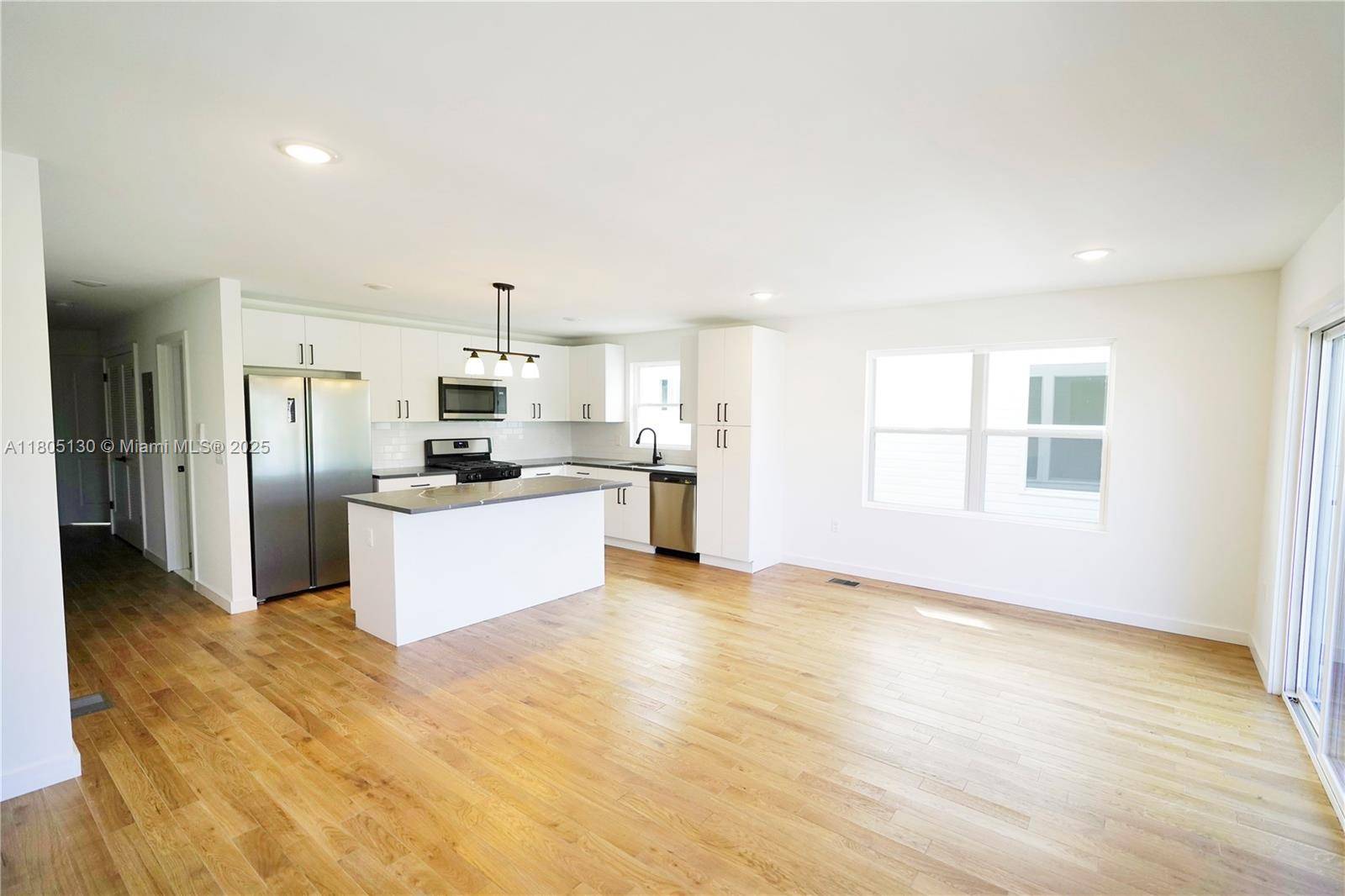 ,, NJ 07201,728 Seaport Drive