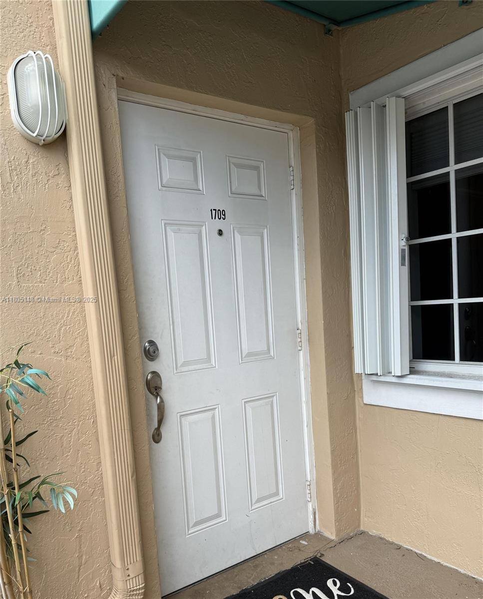 Miami, FL 33183,6416 SW 131st Path #1709