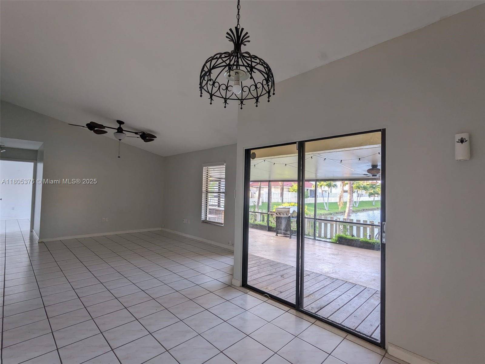 Homestead, FL 33035,2711 San Remo Cir