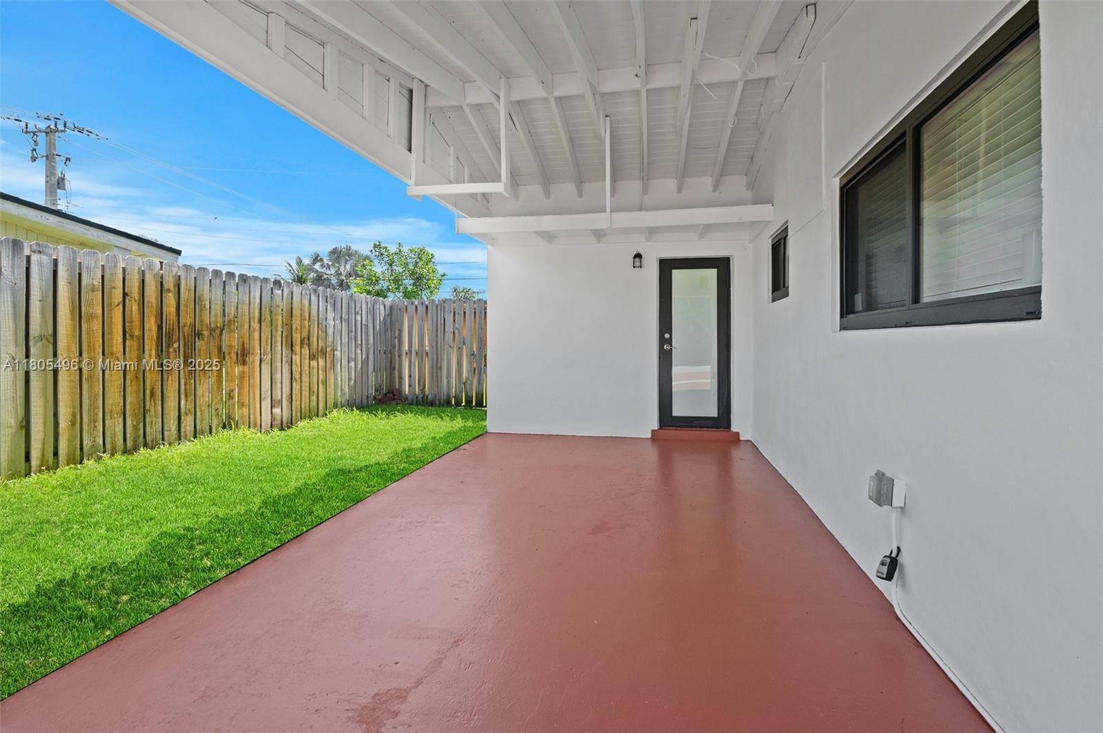 Margate, FL 33068,610 SW 51st Ave