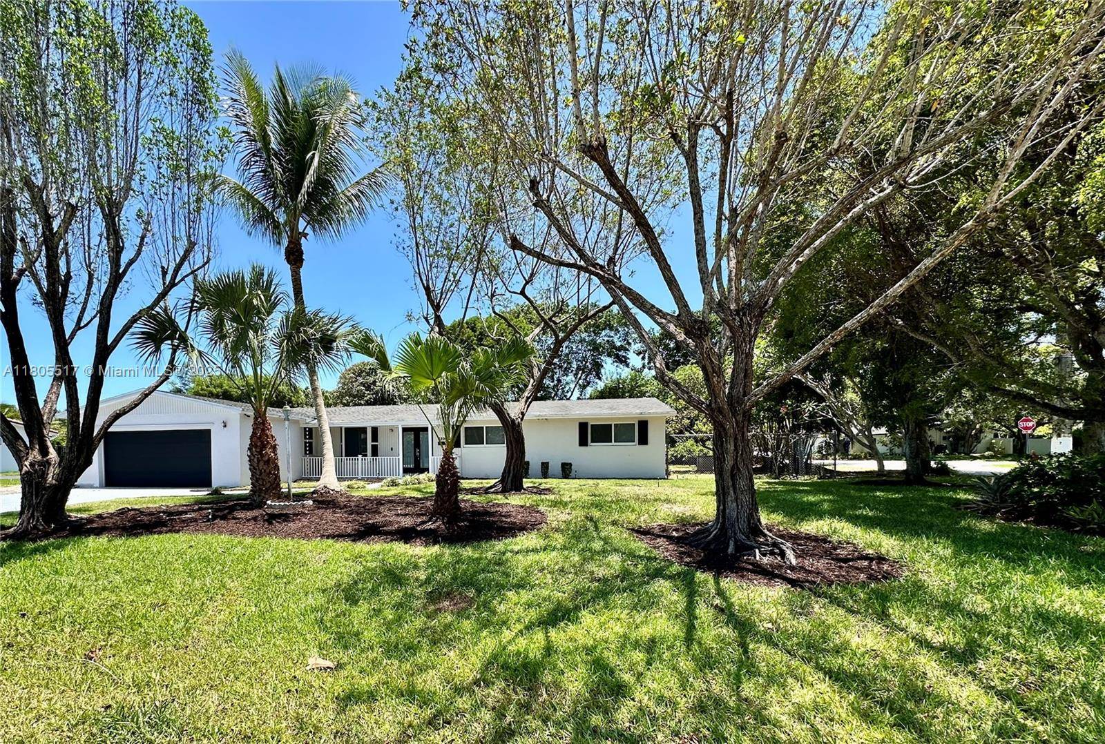 Palmetto Bay, FL 33157,8890 SW 155th Ter