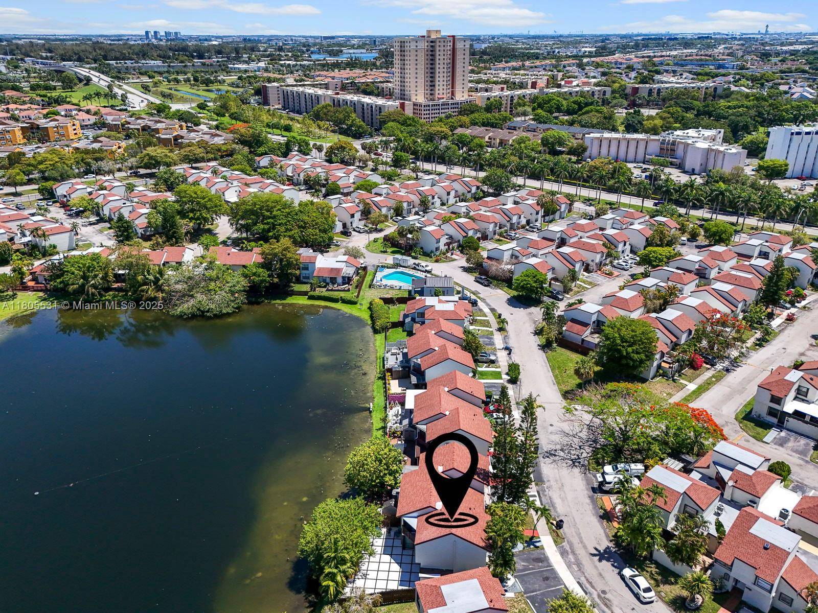 Miami, FL 33172,452 NW 97th Pl #452