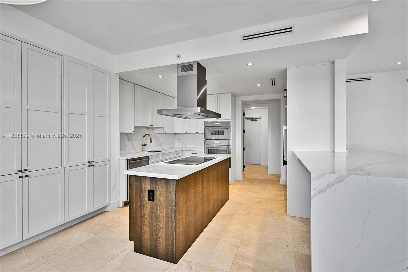 Coral Gables, FL 33158,13637 Deering Bay Dr #261
