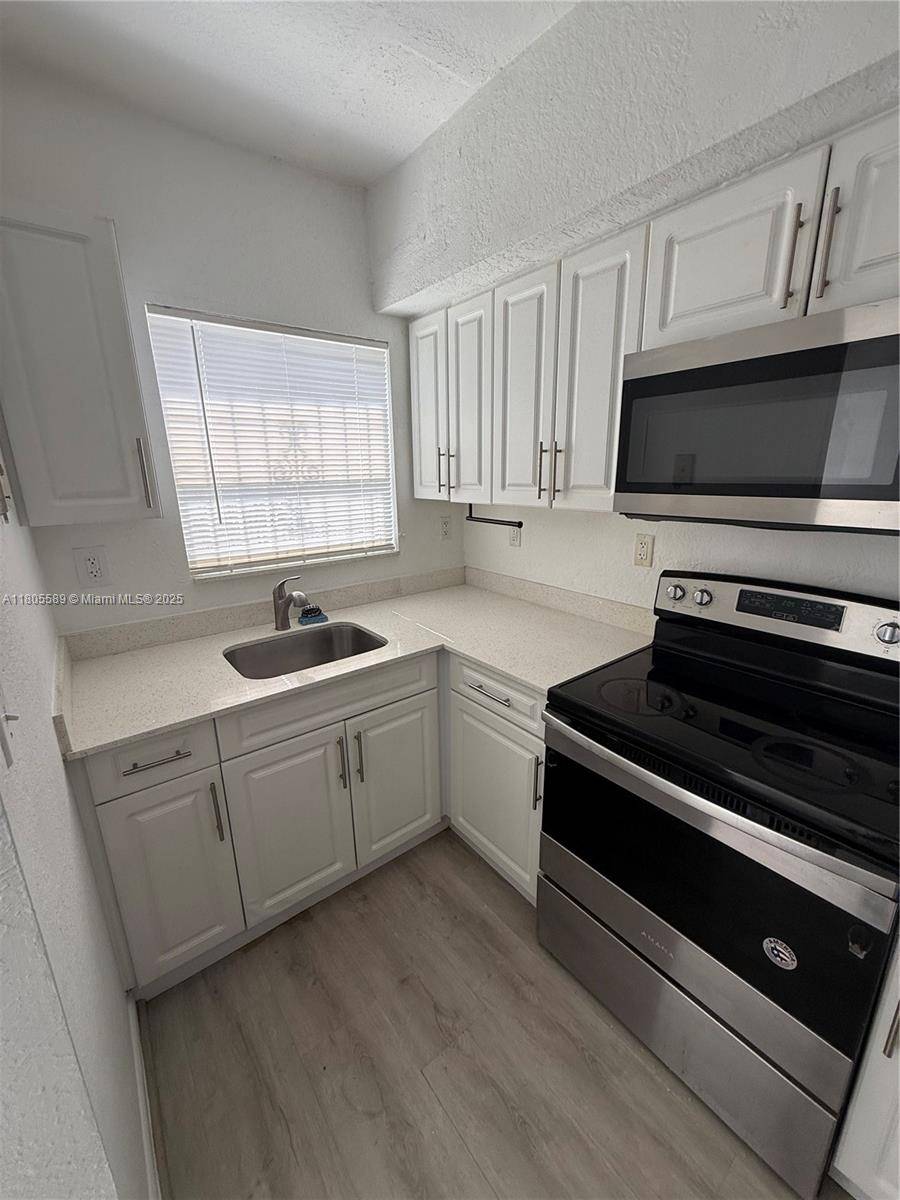 Miami, FL 33150,8463 NW 4th Ct #8463